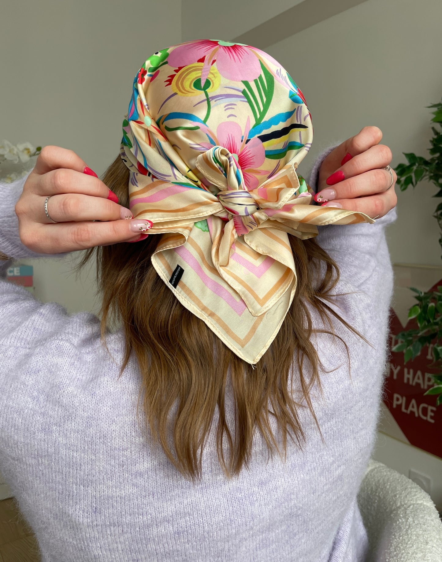 Foulard en satin beige NOVA