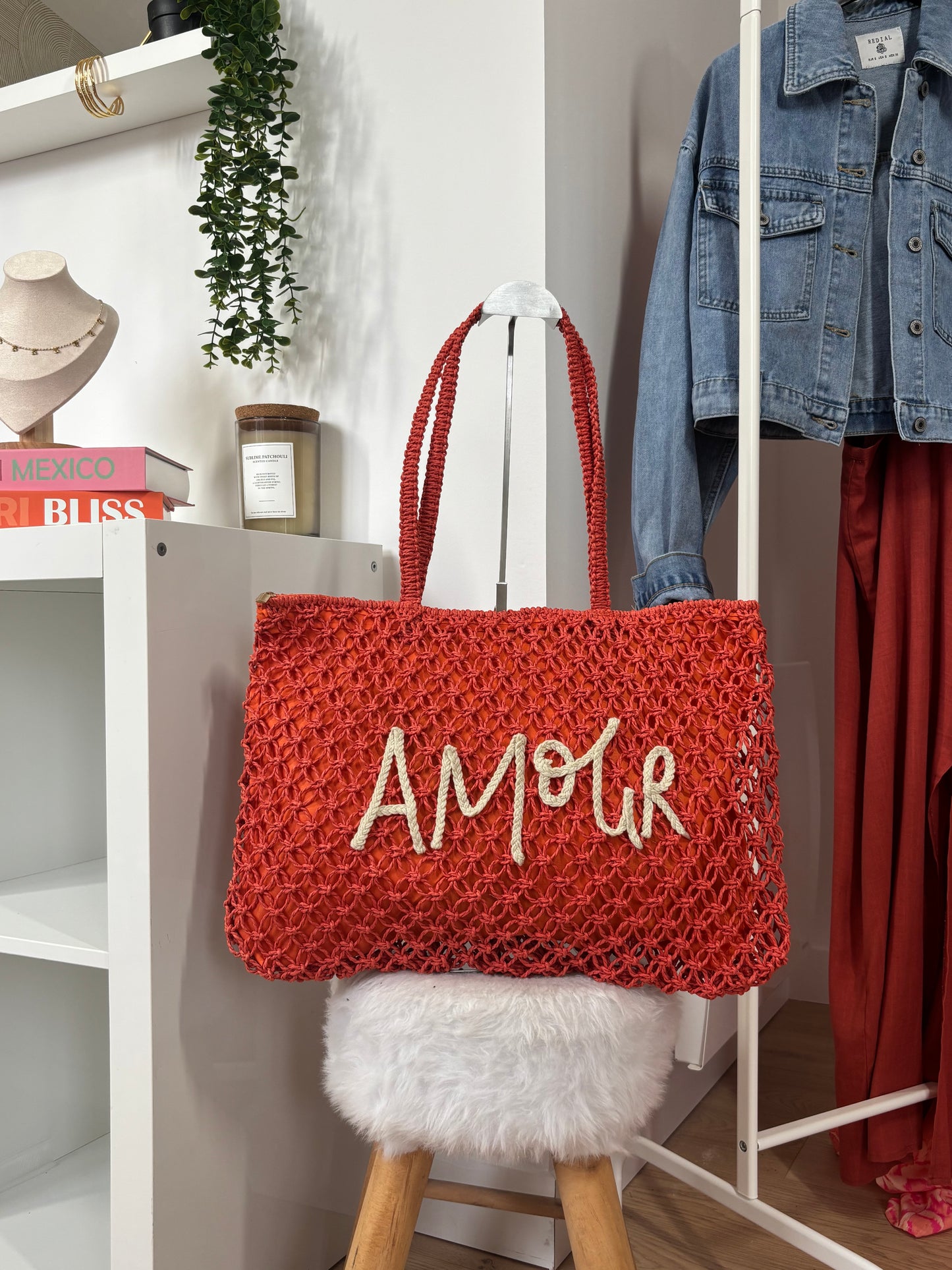 Sac en paille corail AMOUR