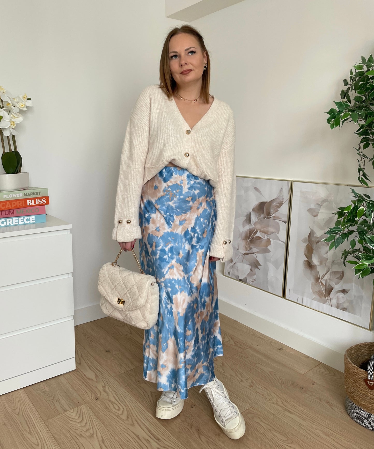 Jupe satinée bleue DAPHNEA