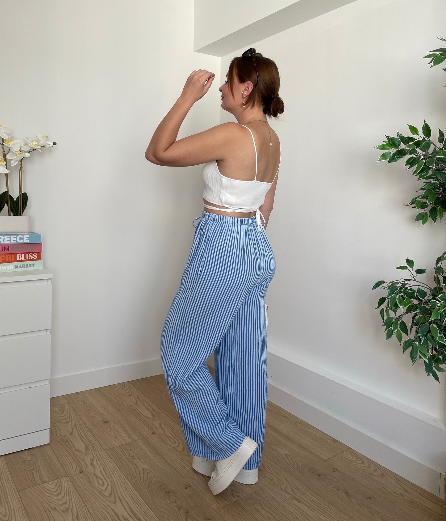 Pantalon gaze de coton bleu LUCIA