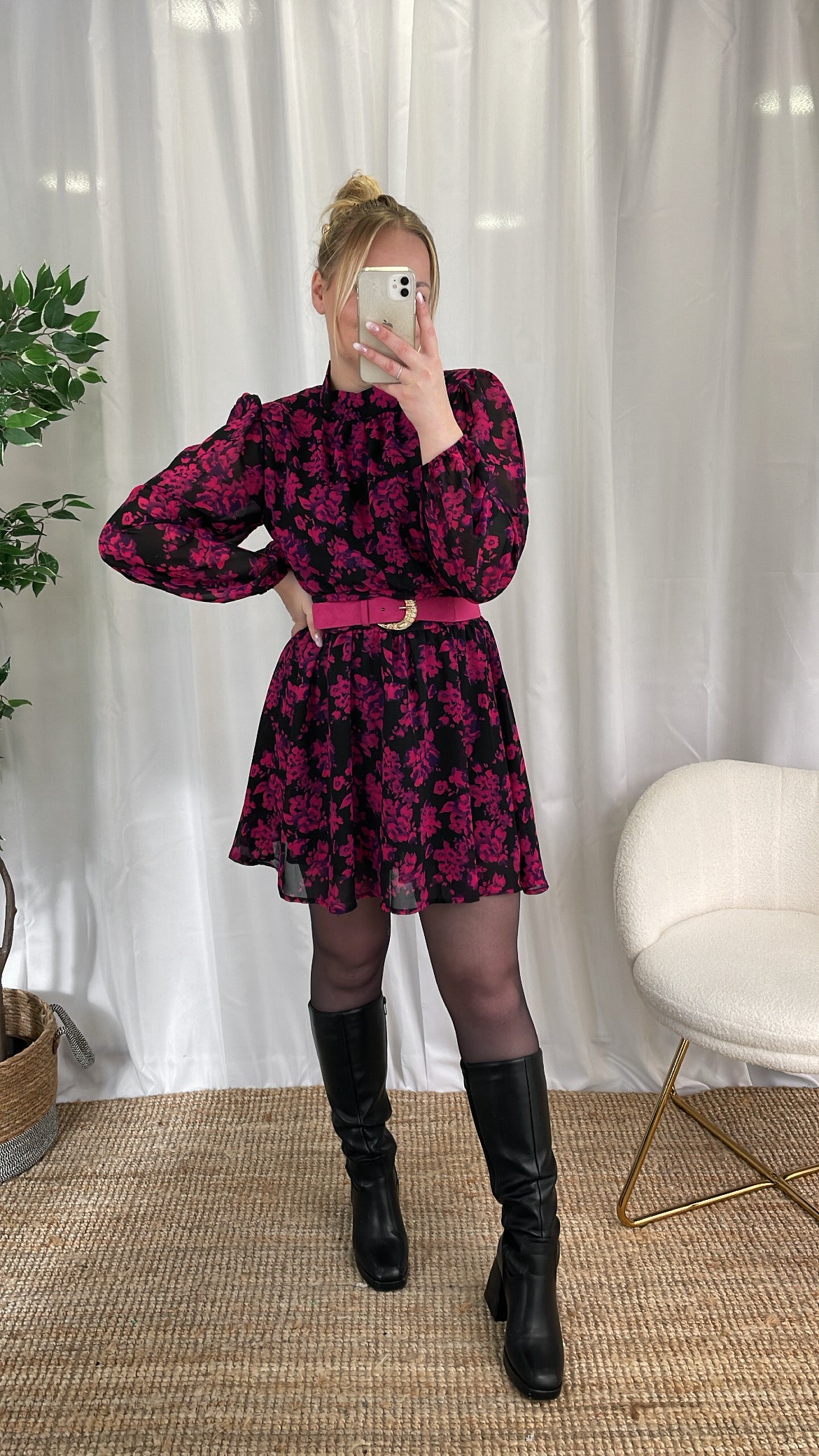 Robe à fleurs rose FLUO