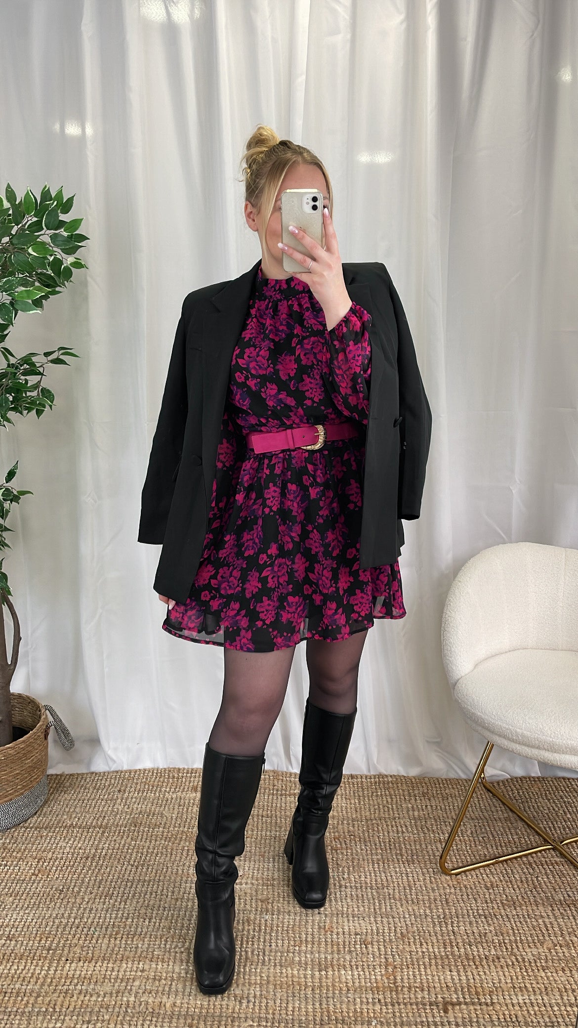 Robe à fleurs rose FLUO