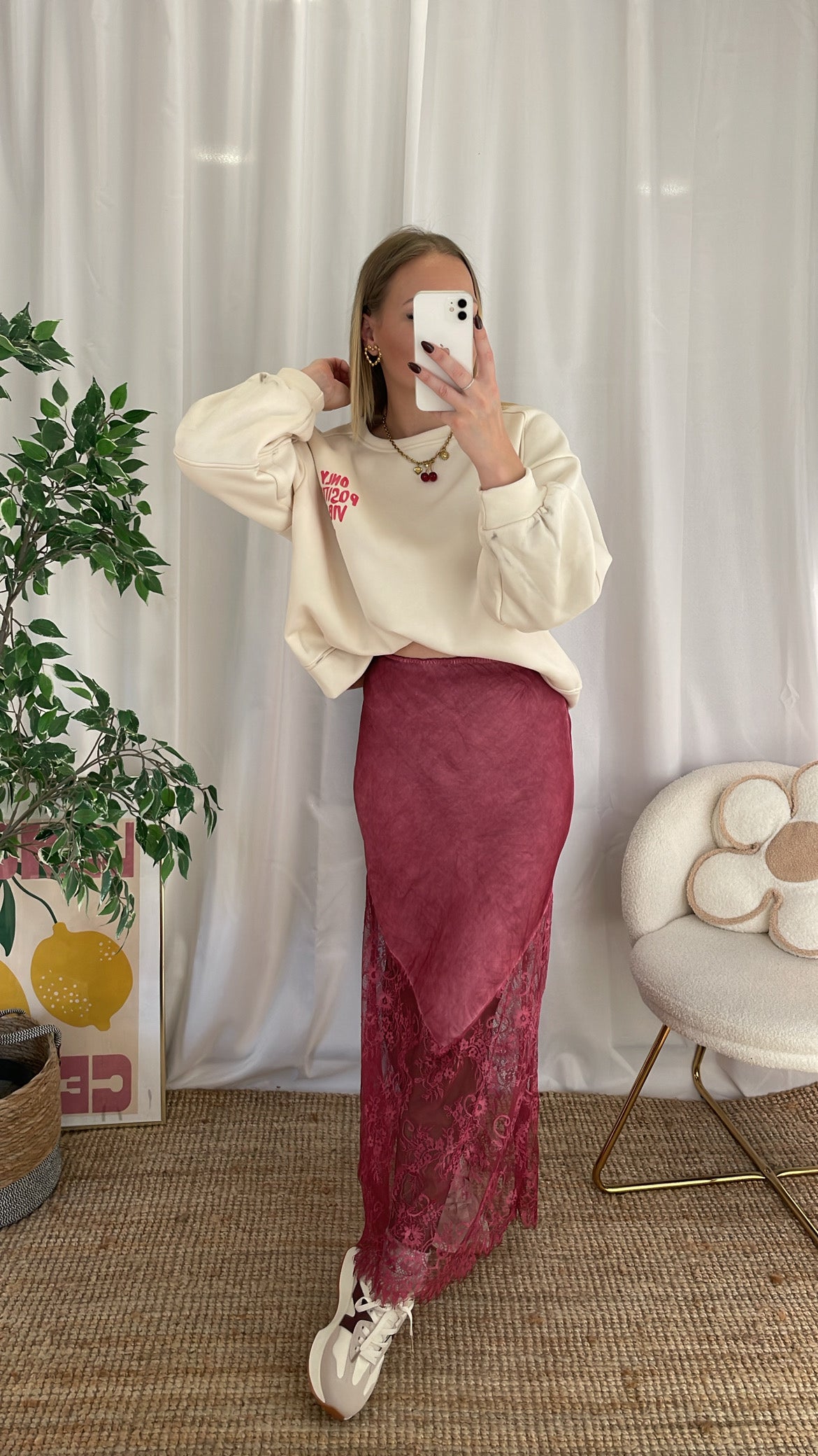 Jupe satinée bordeaux LOVIKA