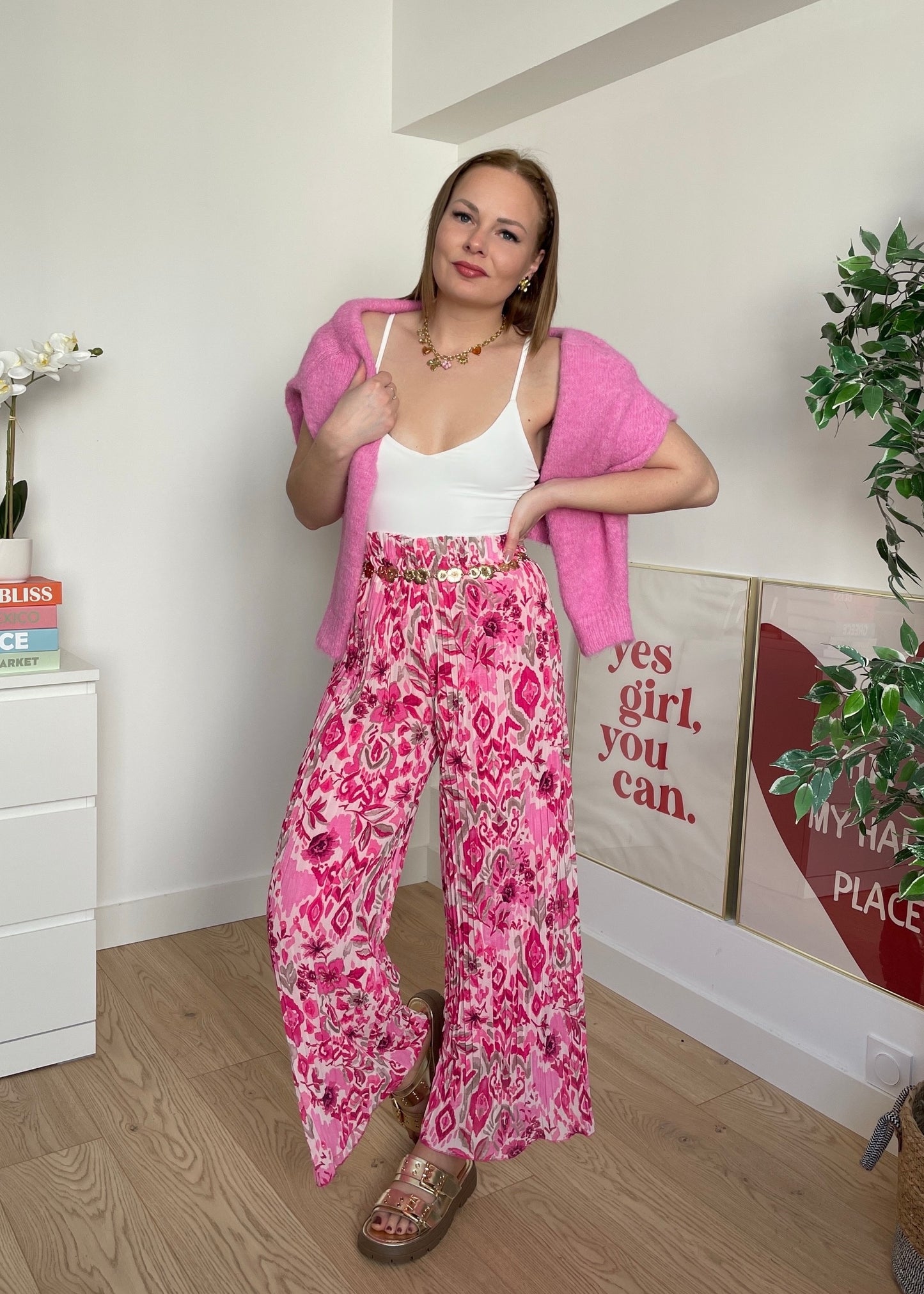 Pantalon plissé à fleurs rose KIYA