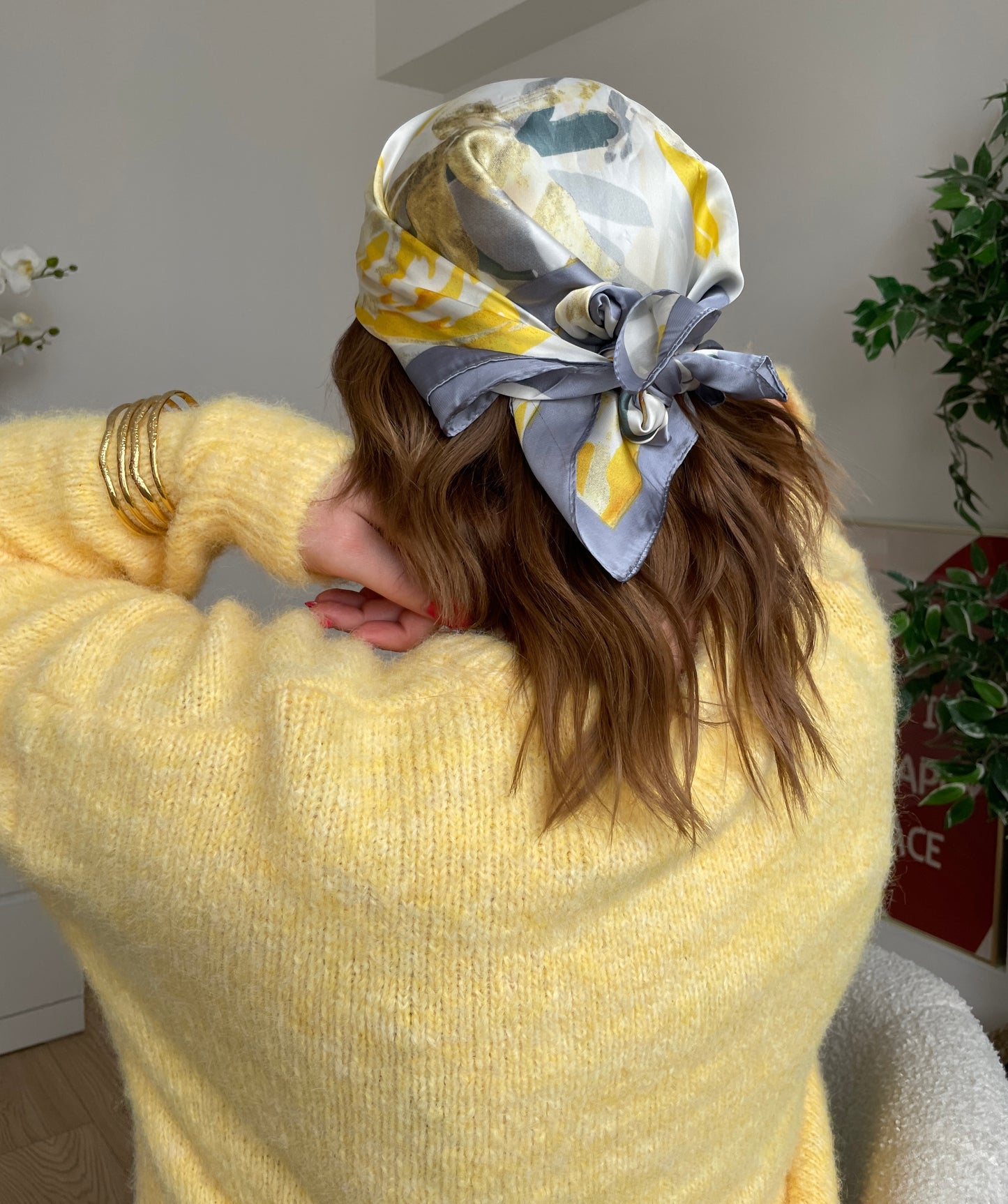 Foulard en satin à fleurs SOL