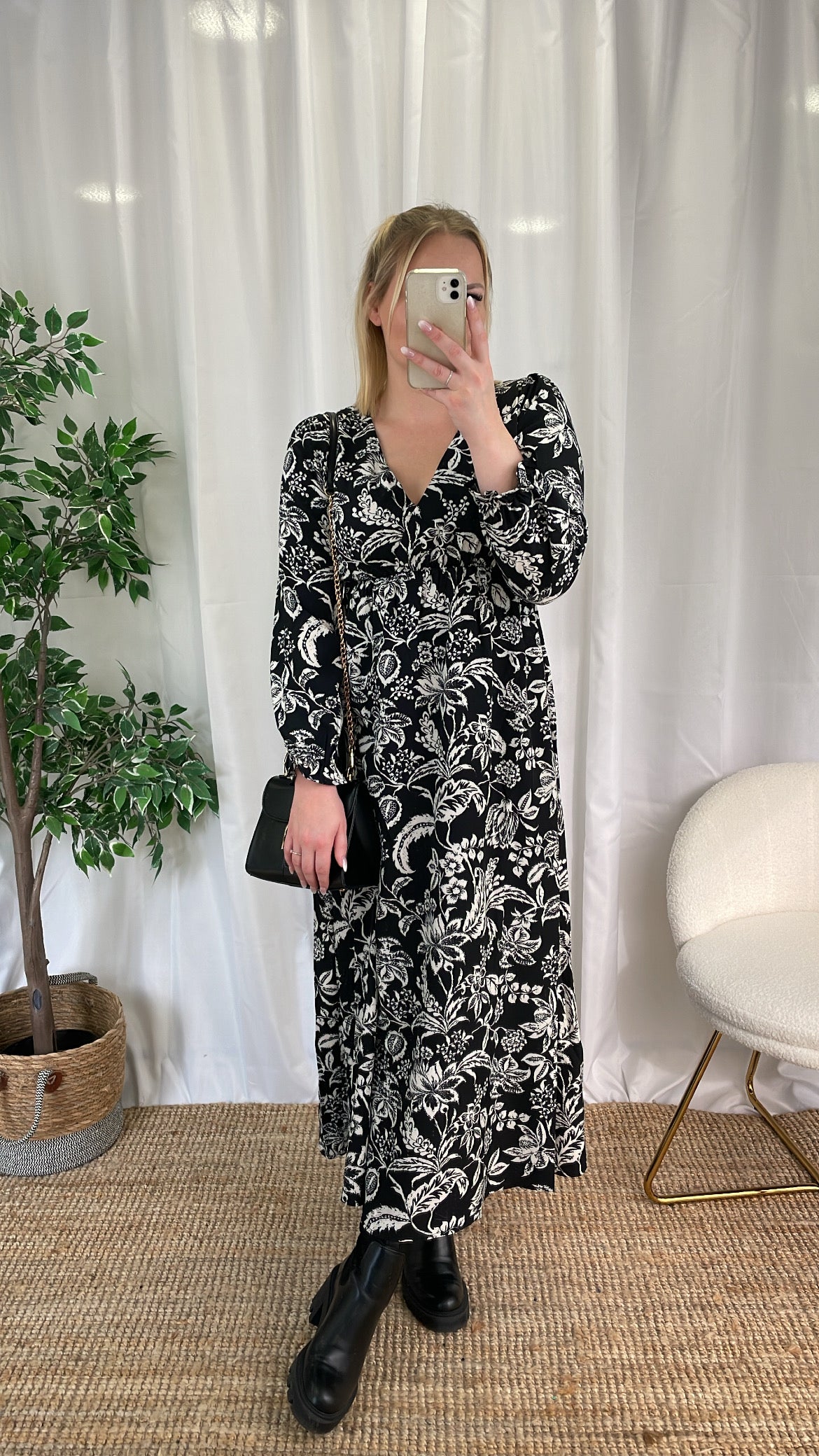Robe longue à fleurs OLIA