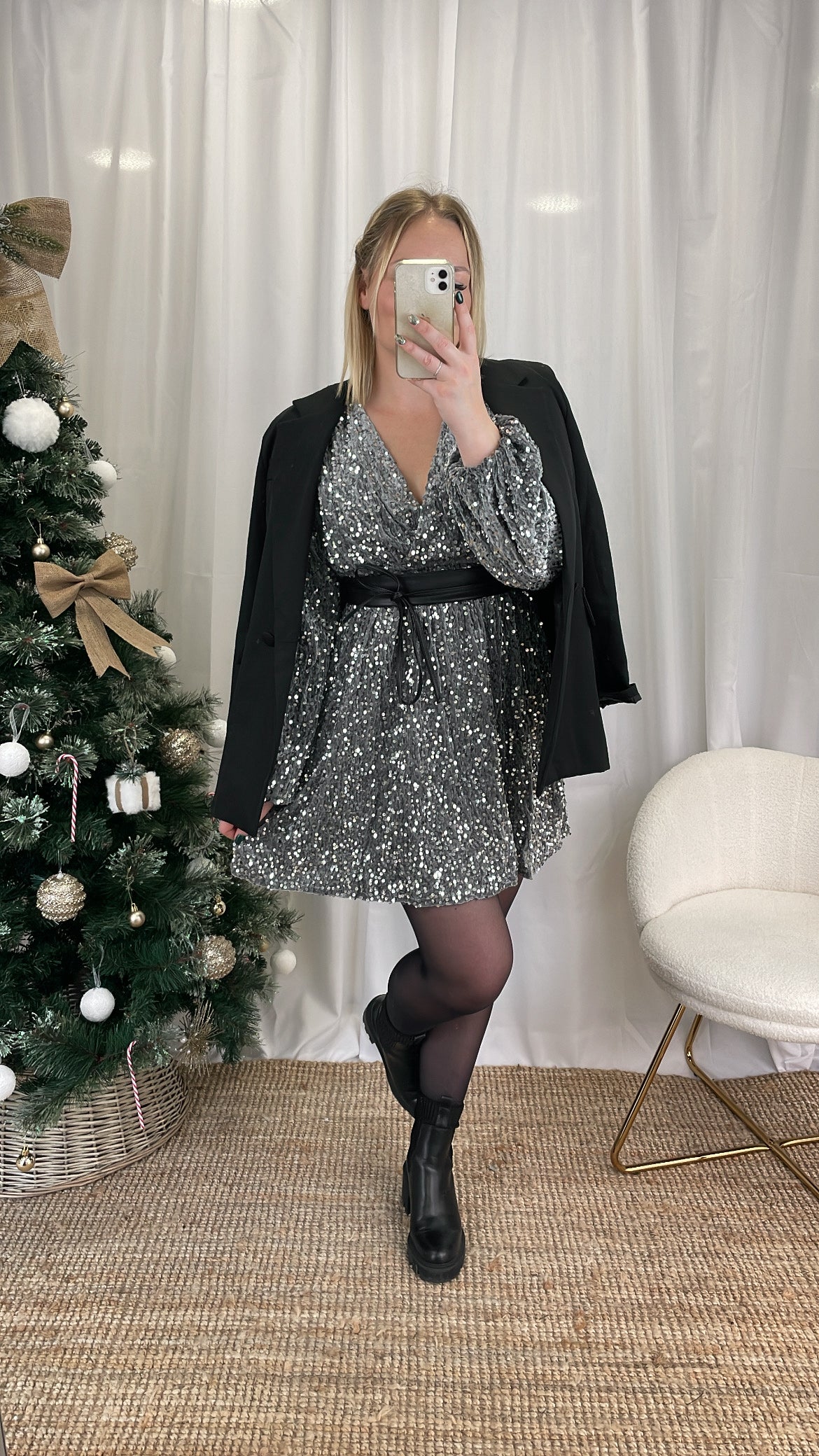 Robe à sequins grise LEXA