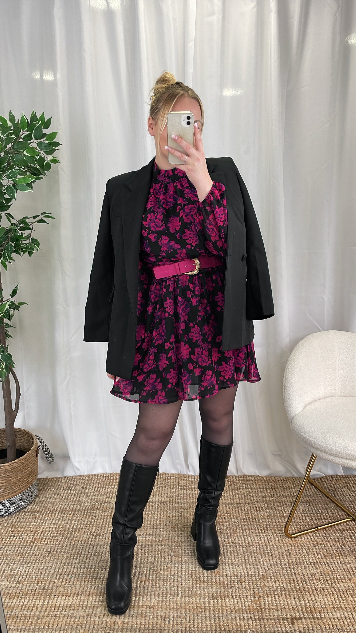 Robe à fleurs rose FLUO