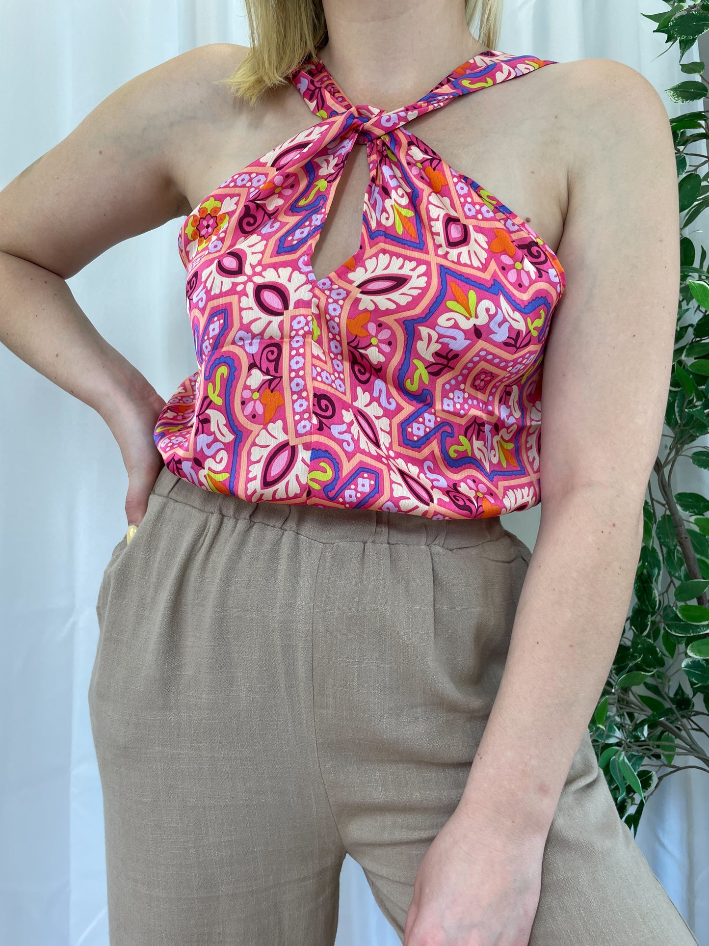 Top - VERISA