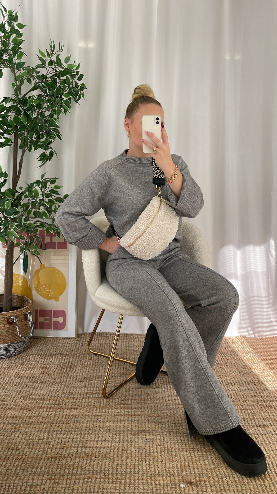 Ensemble gris COSY