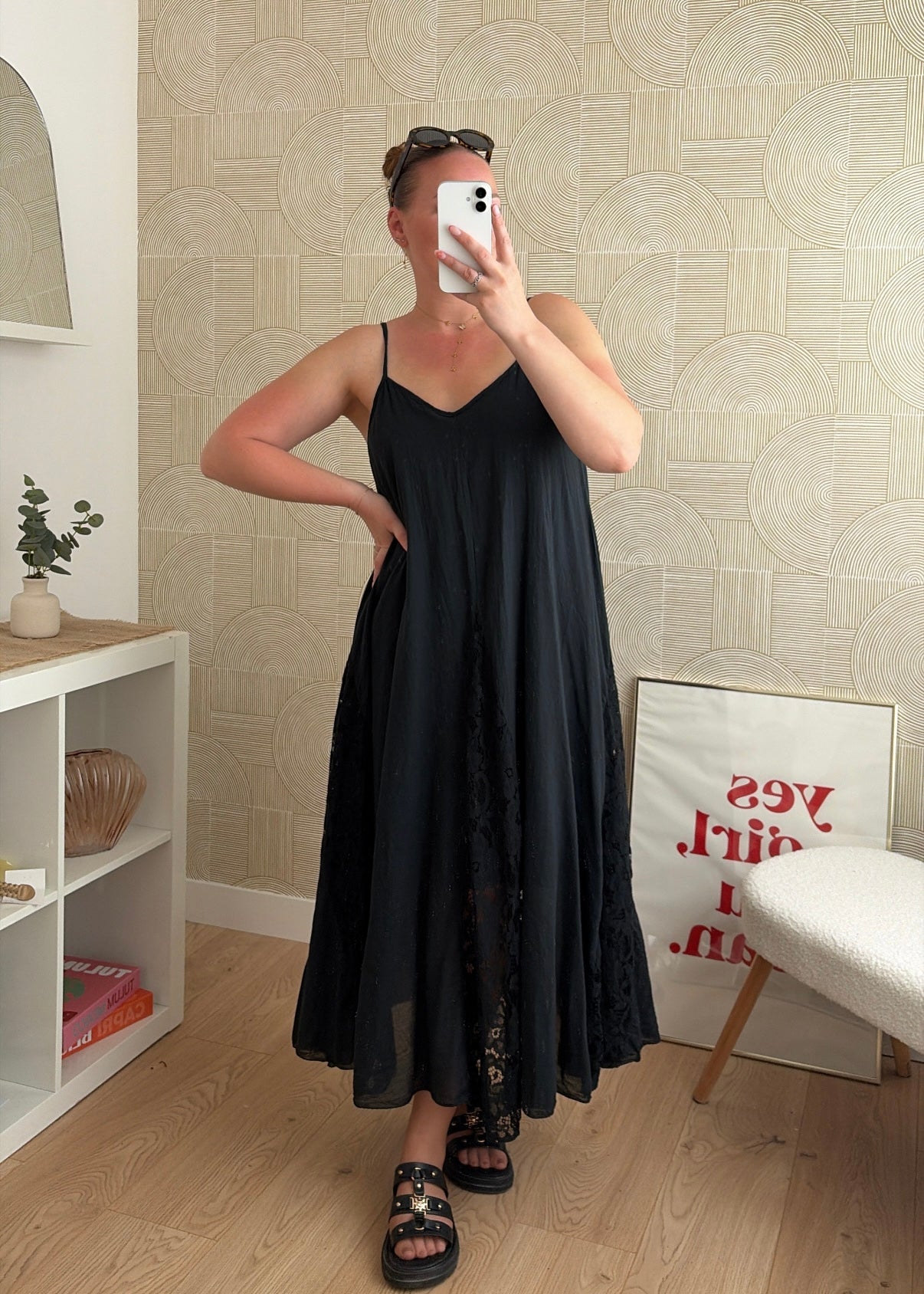 Robe dentelle noire - CALIPSO