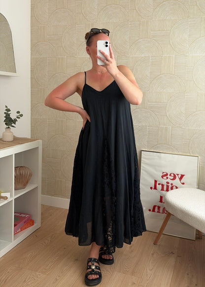 Robe dentelle noire - CALIPSO
