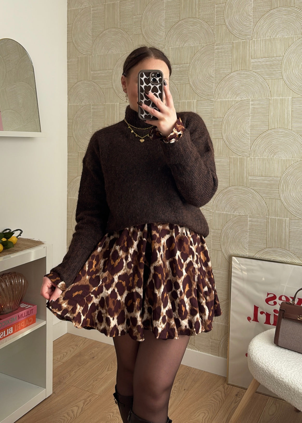 Pull chocolat - HELPA