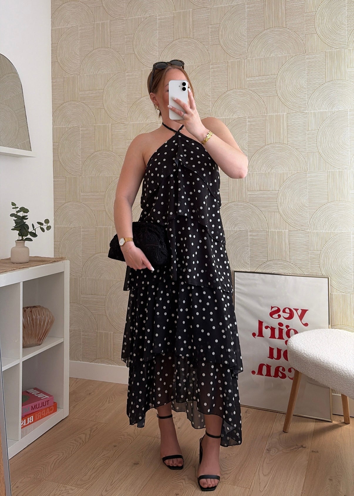 Robe à volants noire - FLYA