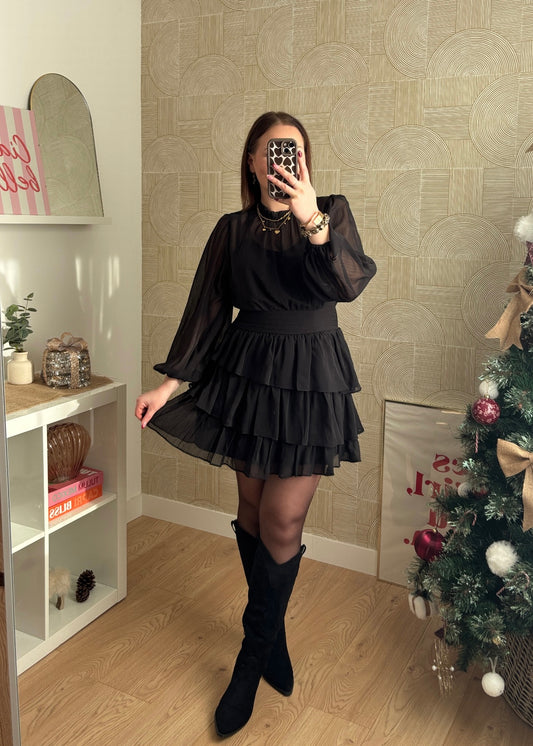 Robe noire - VICTOIRE