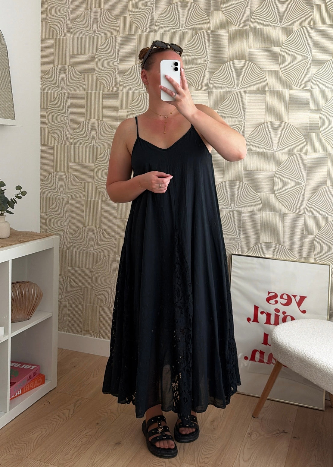 Robe dentelle noire - CALIPSO