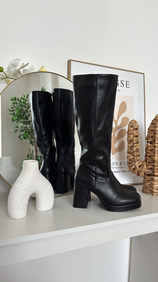 Bottes noires - CHIARA
