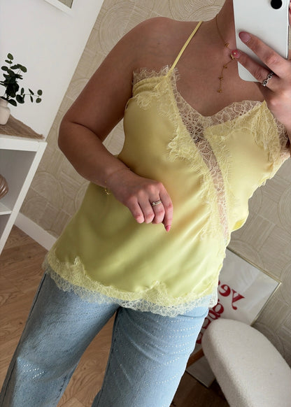 Débardeur satiné jaune - DENTELLE