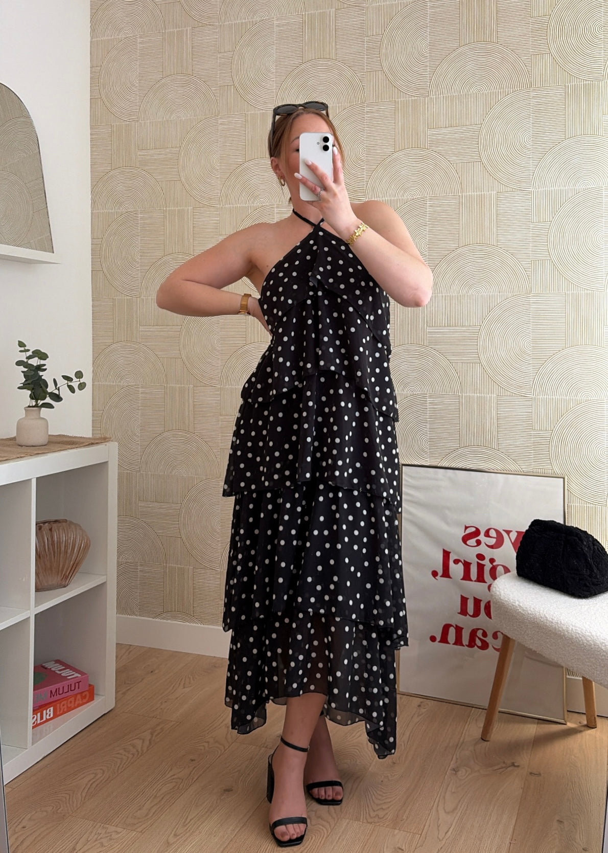 Robe à volants noire - FLYA
