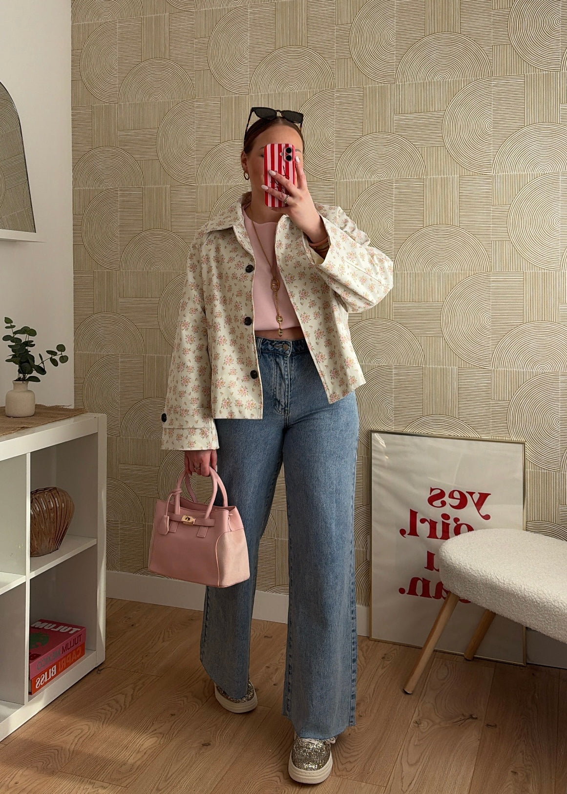 Trench court - LADY