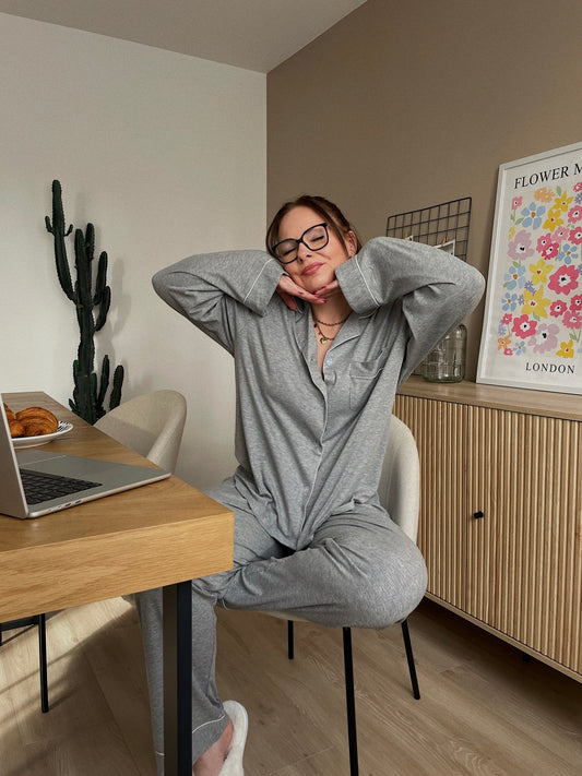 Ensemble de pyjama gris - CÔTELÉ