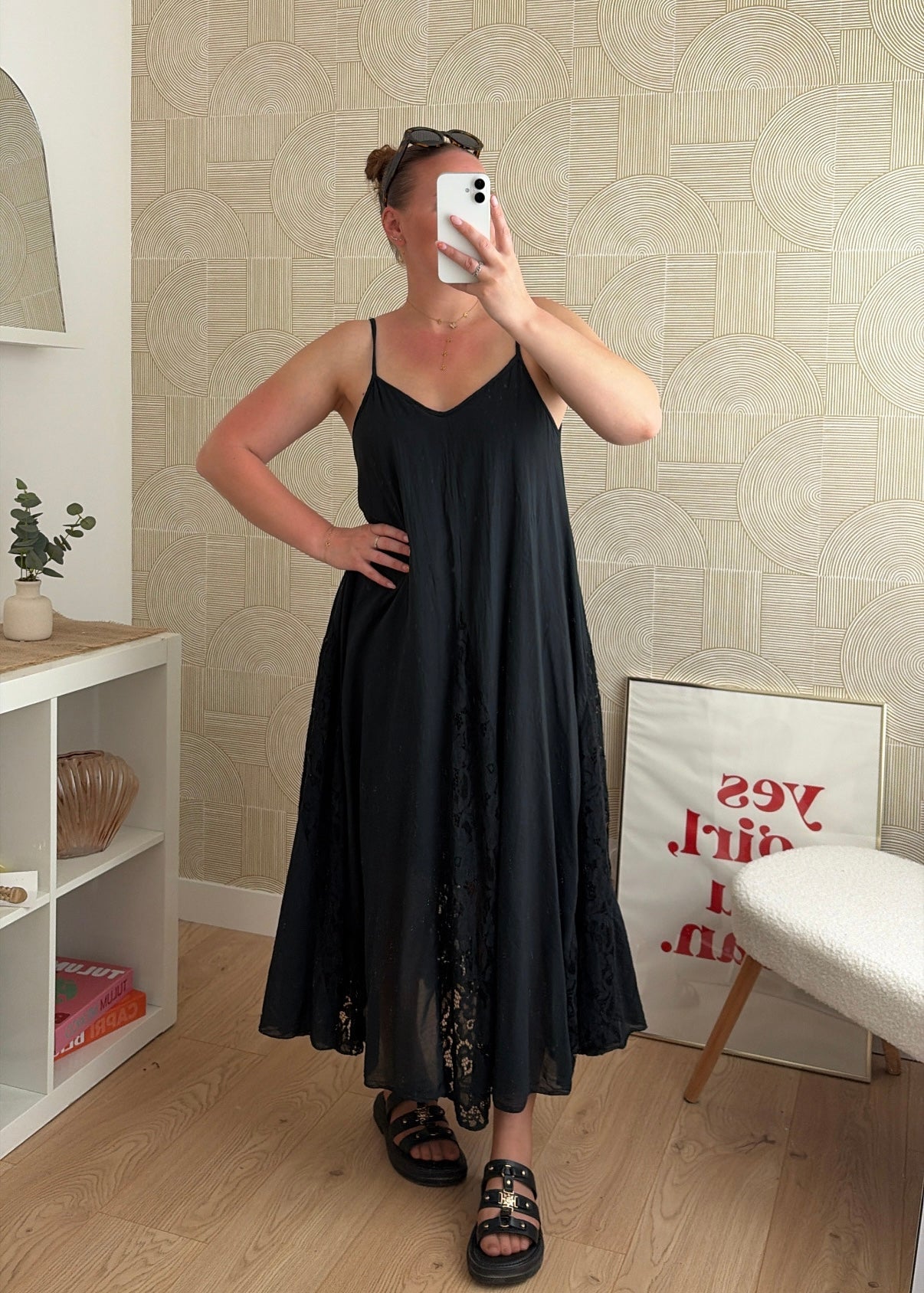 Robe dentelle noire - CALIPSO