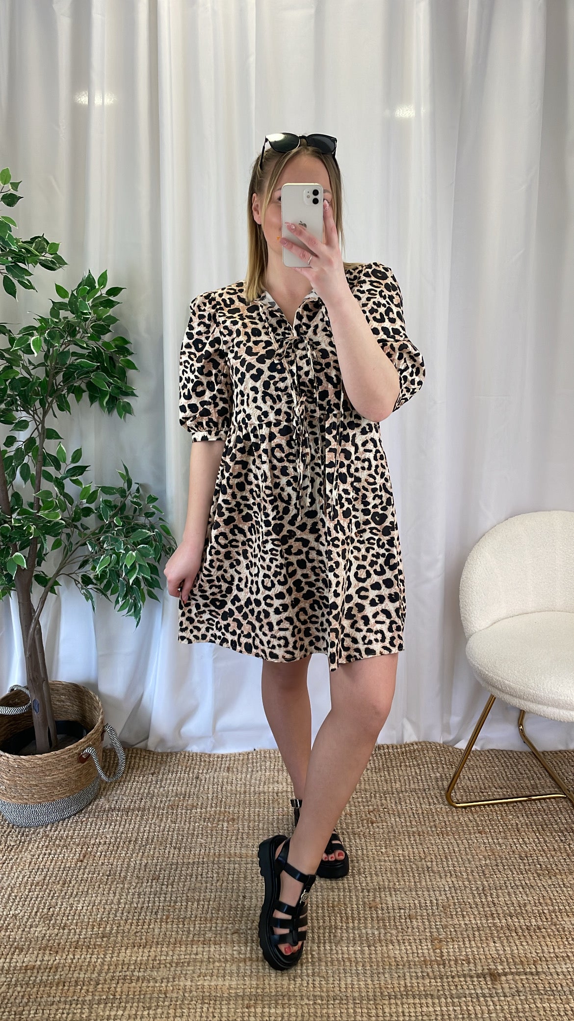 Robe ILONA - Beige & Noir