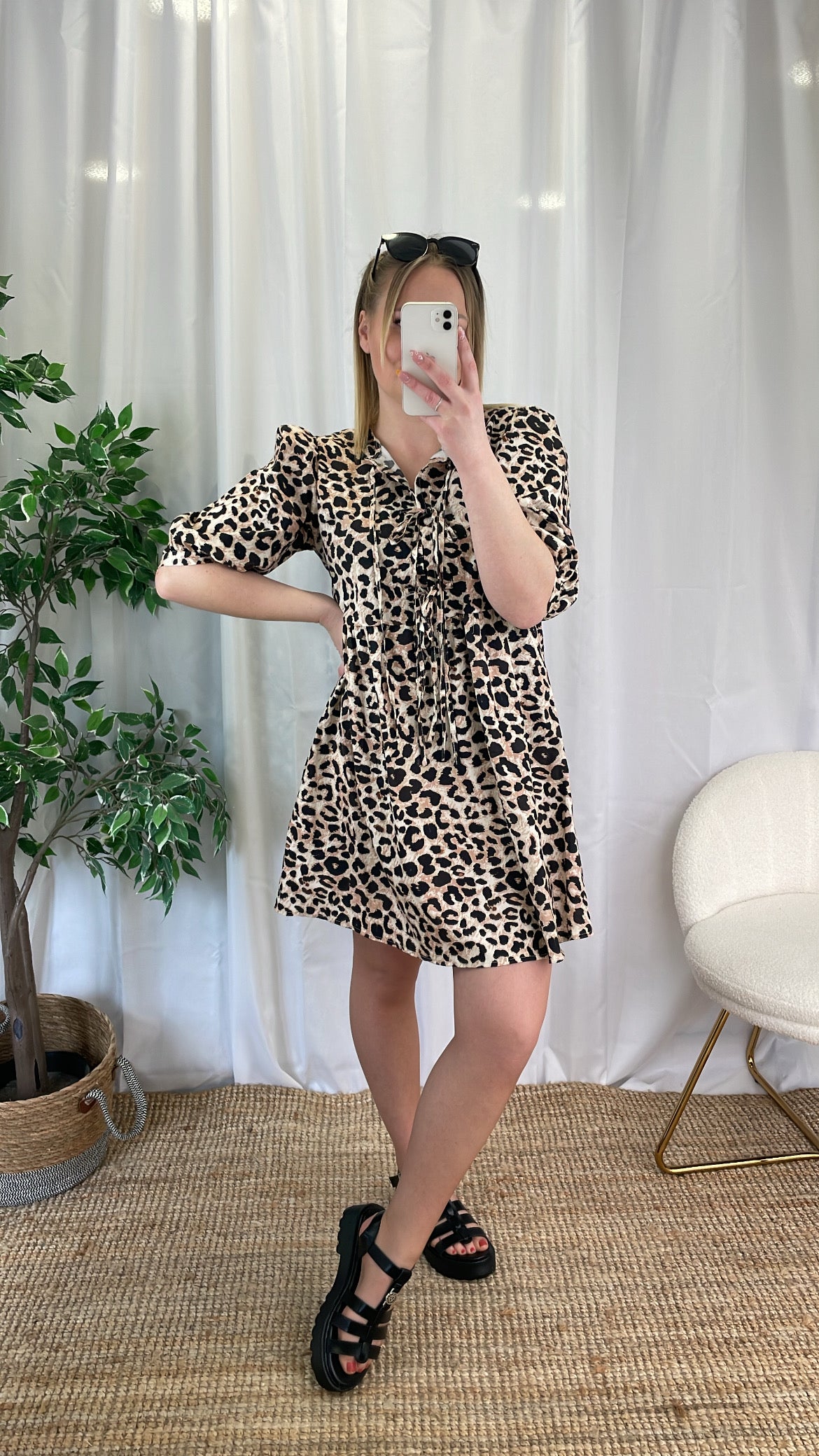 Robe ILONA - Beige & Noir