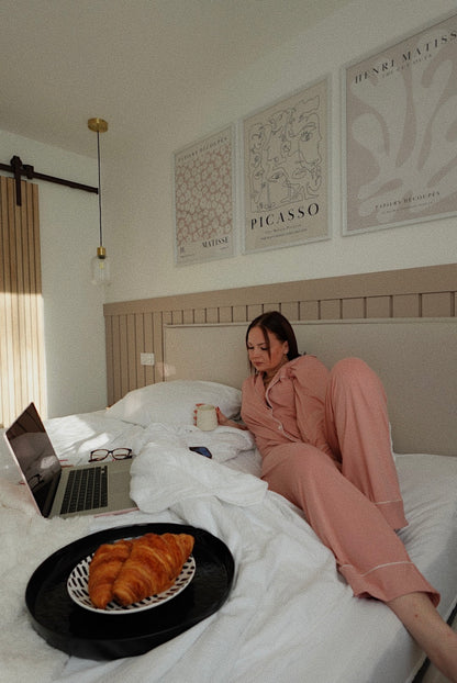 Ensemble de pyjama rose - CÔTELÉ