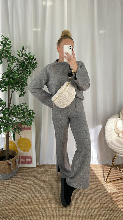 Ensemble gris COSY